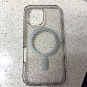 iPhone 16 Waterfall glitter MagSafe case-New without a box.